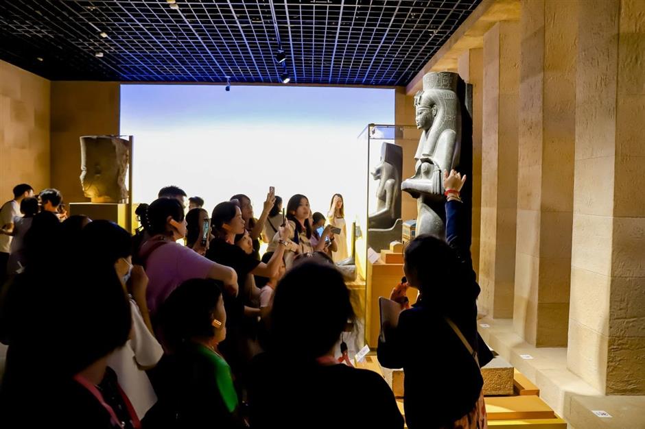 观众277万人次,总营收7.6亿,上海博物馆古埃及文明大展创下多项世界纪录昨晚闭幕