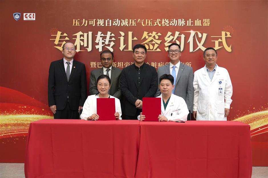 Medical device developed by local doctors benefit Pakistani heart patients