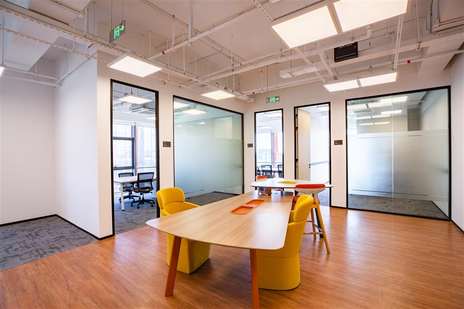 Free offices & housing: Lingang marks 6 years with startup push