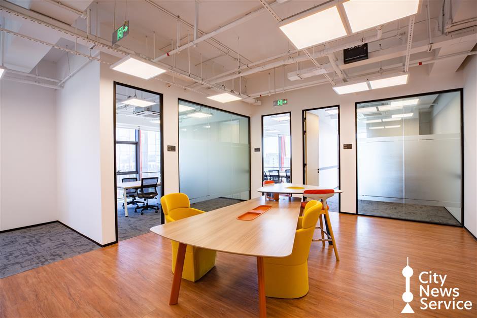 Free offices and housing: Lingang marks 6 years with startup push