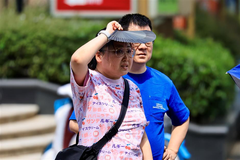 Brief relief ahead for back-to-school week after Shanghai swelters through record-breaking heatwave