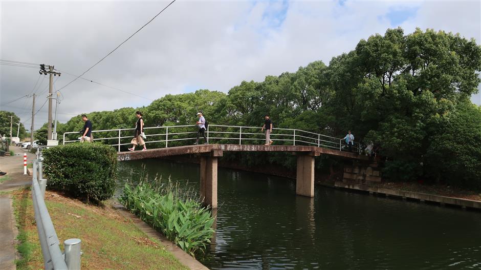 Shanghai restores ancient bridges to revive rural heritage