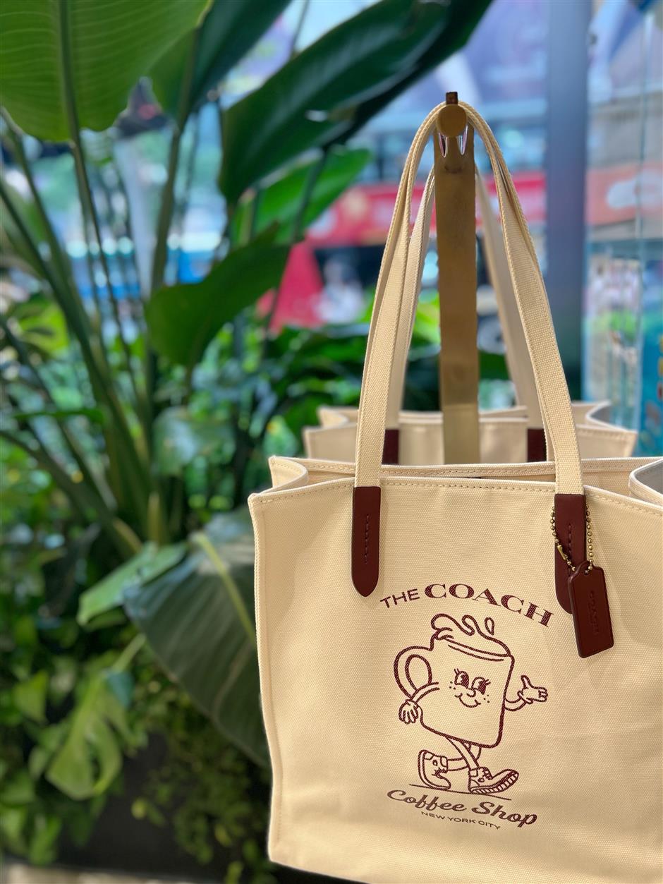 [First in Shanghai] Lessons from Luxury's F&B Experiments