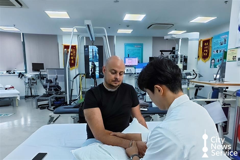 [Expats & Ailments] SH's Community Hospitals Are Fast & Cheap