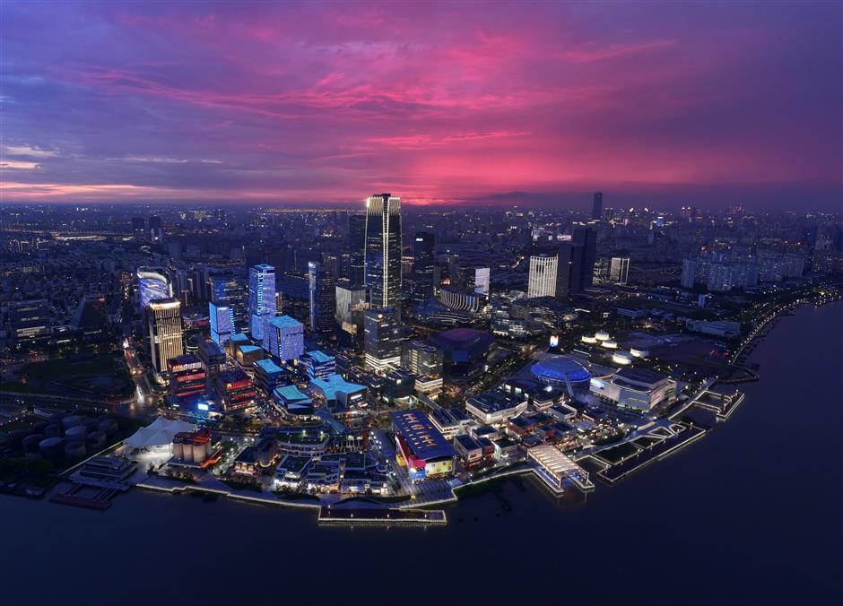 'Light Up Shanghai' as city gets ready for dazzling festival
