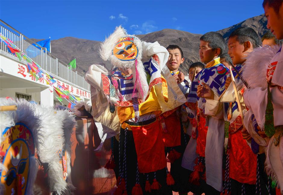 Tibetan Opera: voices of heritage on the move
