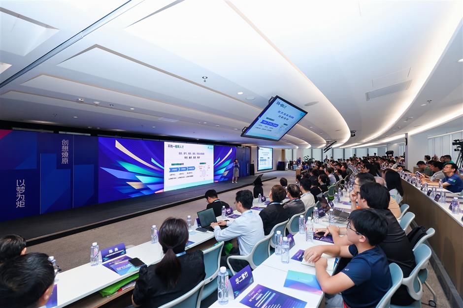 Shanghai's new AI institute showcases first-year breakthroughs