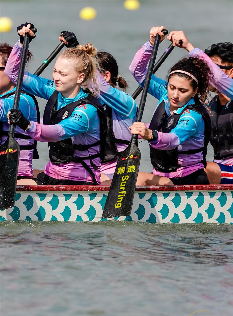 600 rowers compete in Dragon Boat races in Zhujiajiao