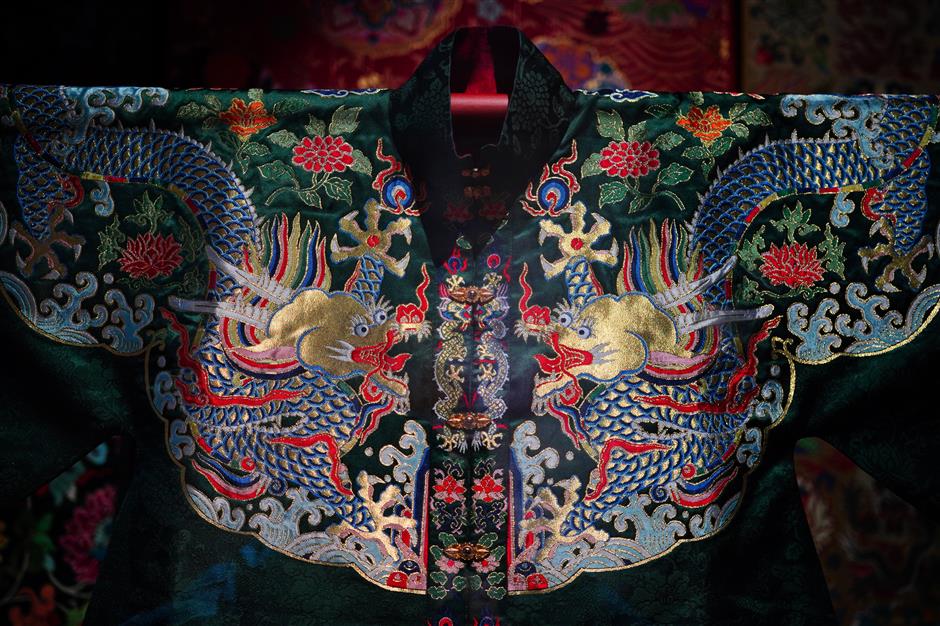 Coding in silk and gold: the ancient craft of Nanjing Yunjin brocade