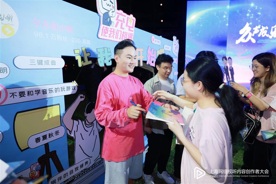 China's online content creators expand global reach