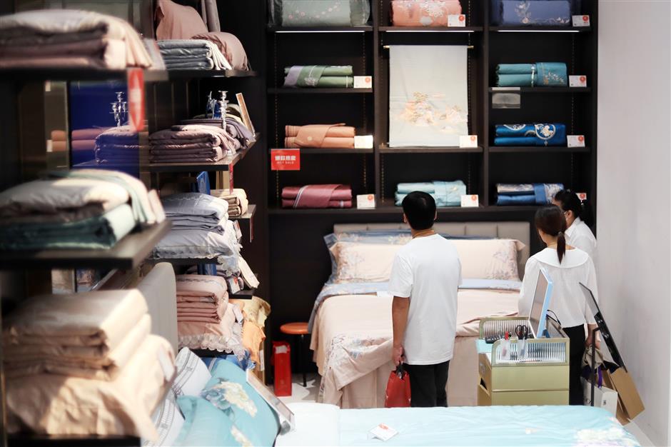 [Hai Streets] History Lives On in the Timeless Shops of Nanjing Road E.