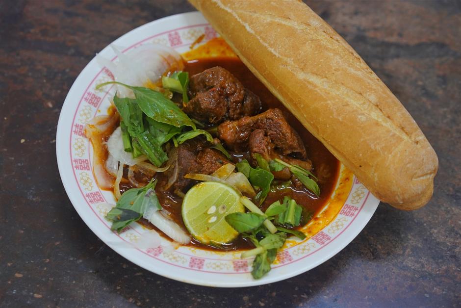 [Weekend Escape] 48 Hours in Phnom Penh – What to See, Do & Eat