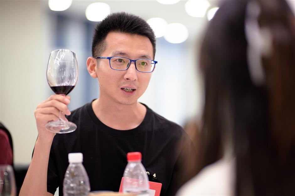 [Communities] E-Youth, A Cool Space for Student Entrepreneurs