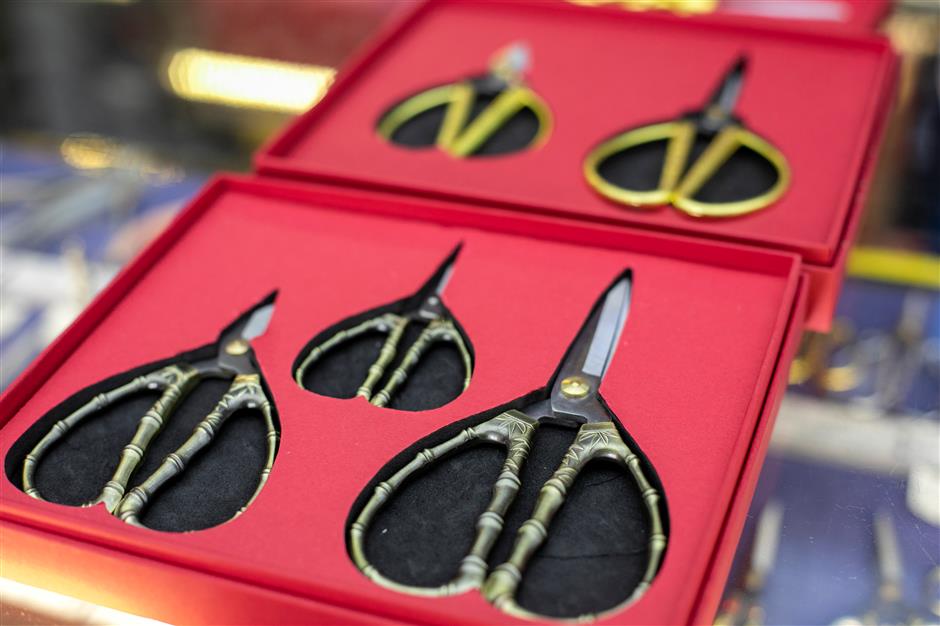 [Hai Streets] History Lives On in the Timeless Shops of Nanjing Road E.