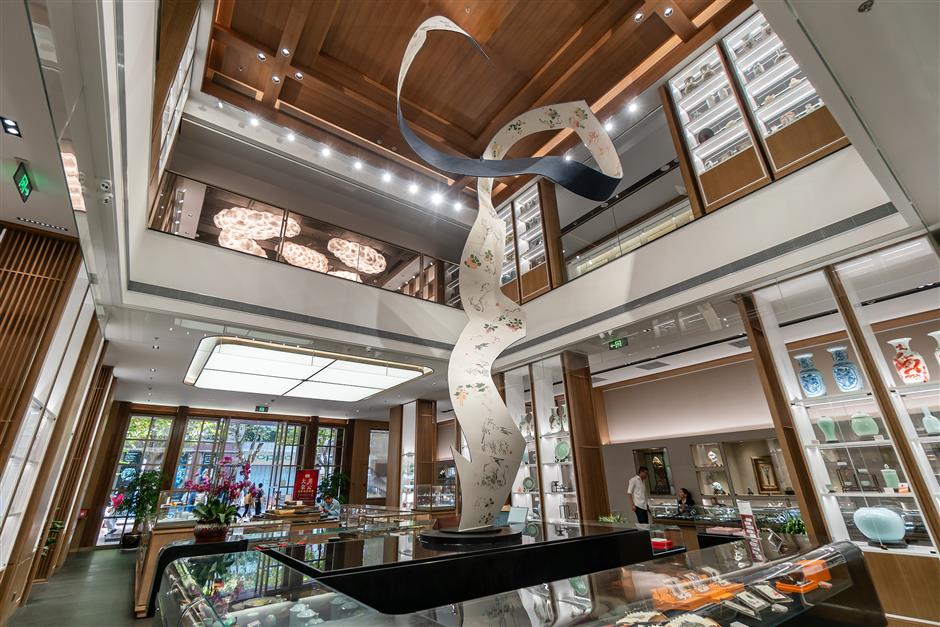 [Hai Streets] History Lives On in the Timeless Shops of Nanjing Road E.