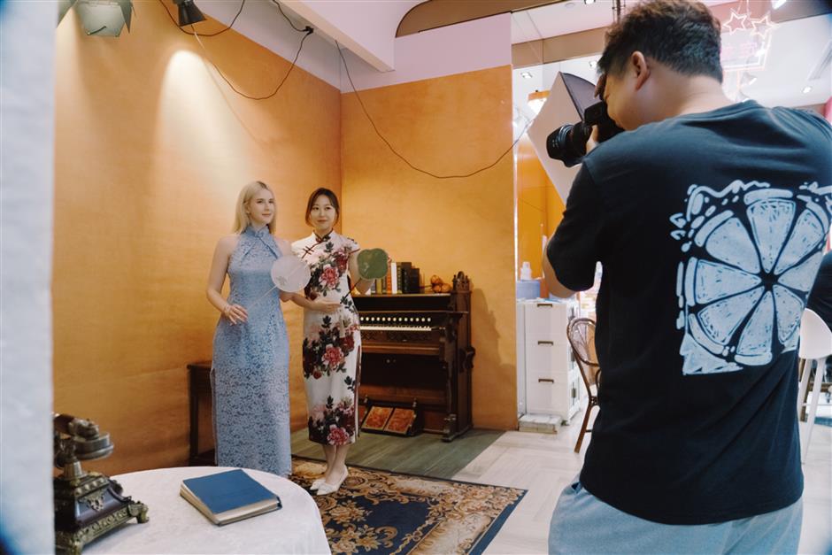 [Hai Streets] History Lives On in the Timeless Shops of Nanjing Road E.