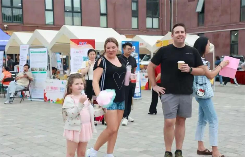 Expats Gather in Huacao Town to Explore Yunnan's Vibrant Culture