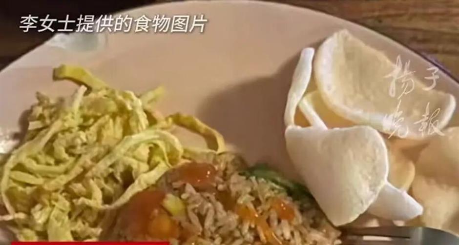 Chinese tourist dies in Bali, hostel roommate critical from food poisoning