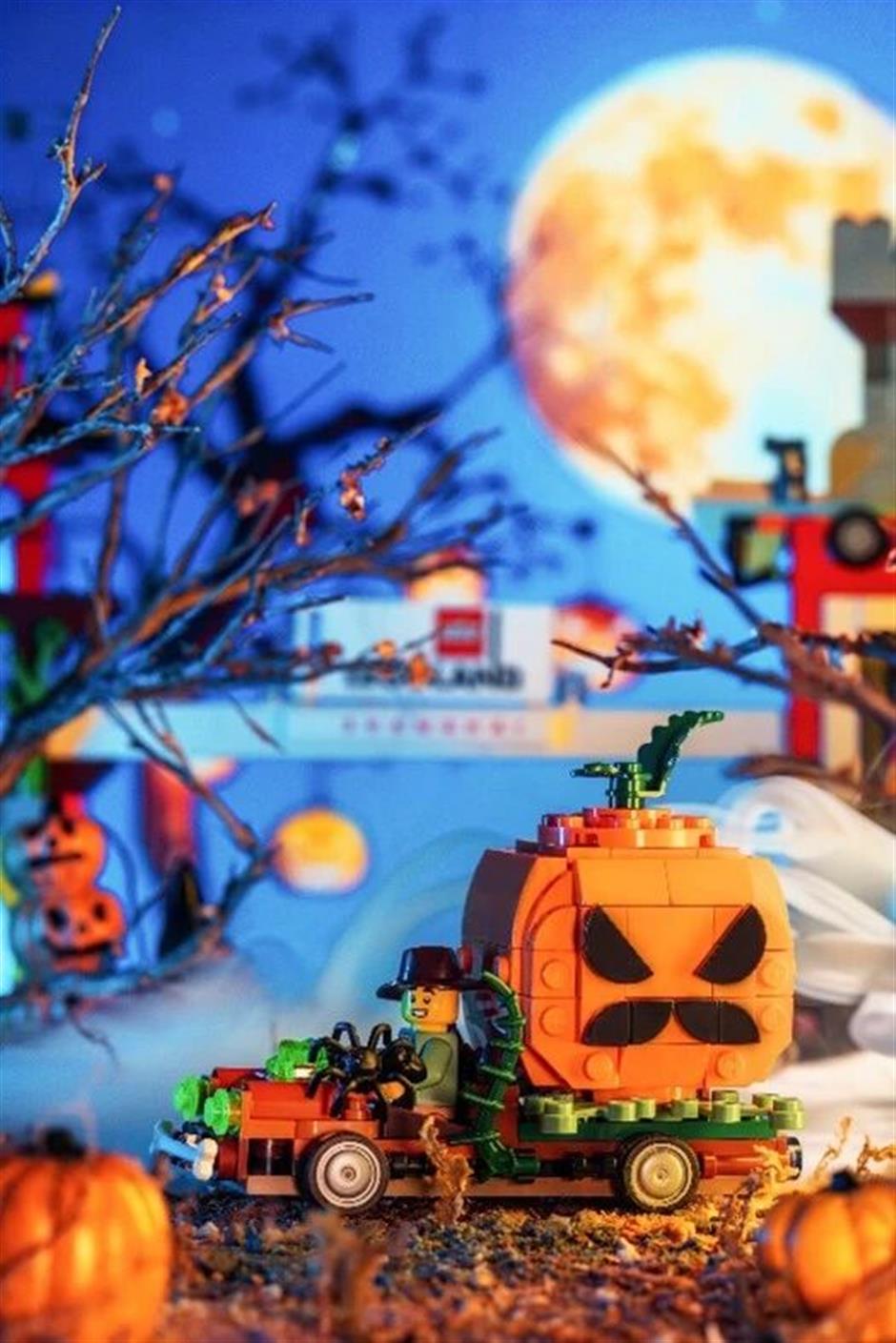 Shanghai Gets Into Holiday Mood with Lego Adventures, Moonlit Garden and Open-Air Flicks