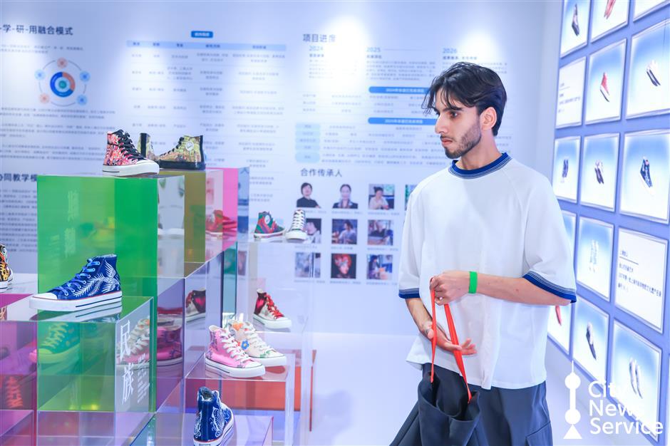 Colors of Jiangnan come alive at World Design Cities Conference