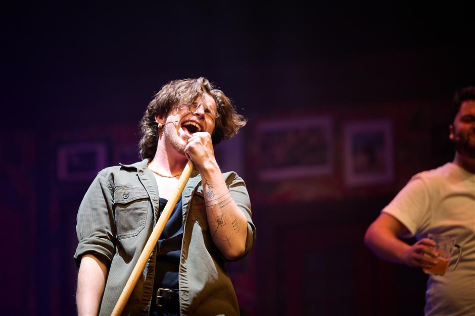 [Reviewed] If You Haven't Heard of Choir of Man, Click Here