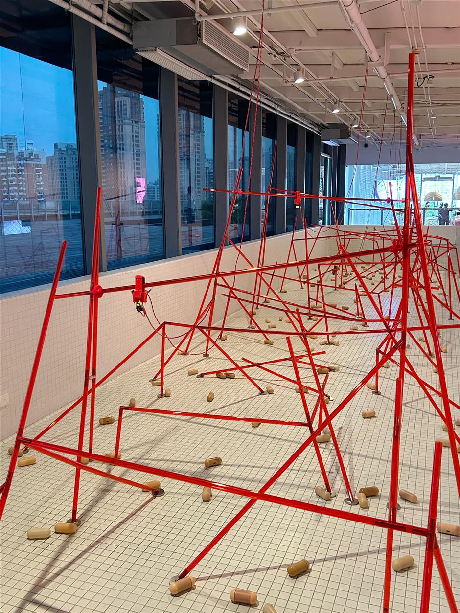 'There's No Fun in it,' only body and everyday objects of life