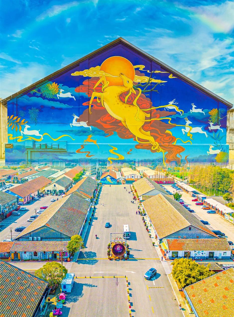 十一玩點不一樣的!軍工重器、新生糧倉、復古影城→