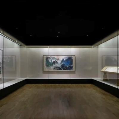 Brush Meets Clay: Modern Masters and Yixing Teapots at Long Museum