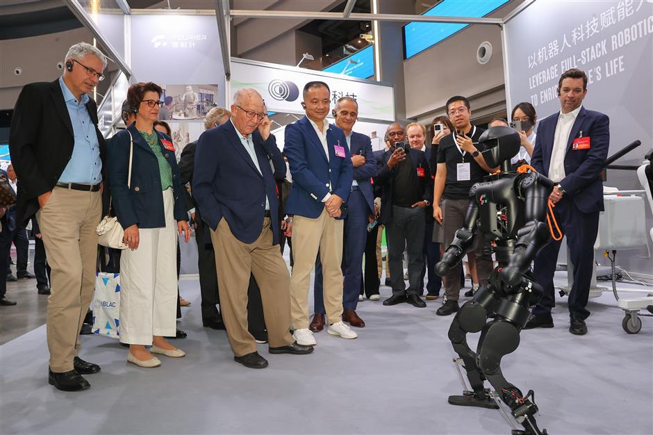Roche Chairman Awarded Shanghai Honorary Citizenship as City Strengthens Global Innovation Standing