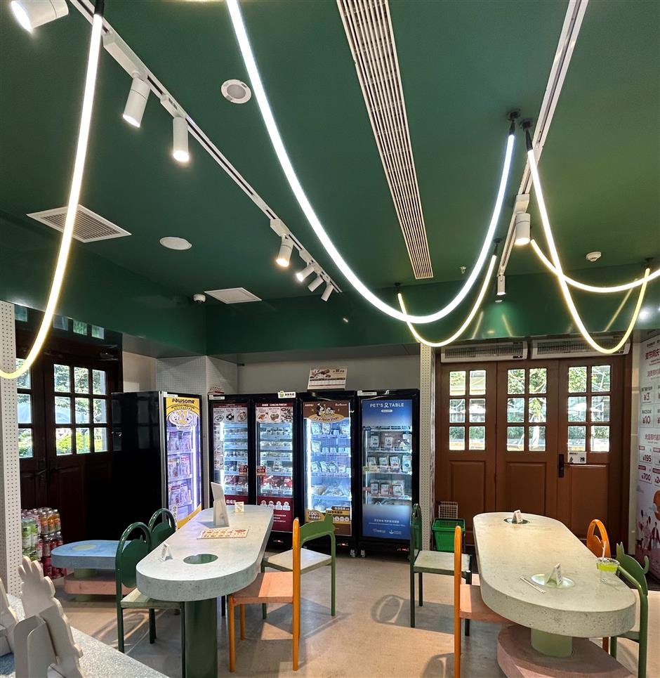 [First in Shanghai] Have a Pet? Shanghai's Pet Market is Huge