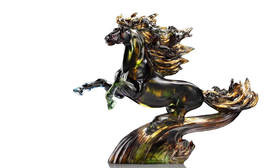 'Belief Defines Greatness'! Loretta Yang's Glass Horse Sculptures on Show