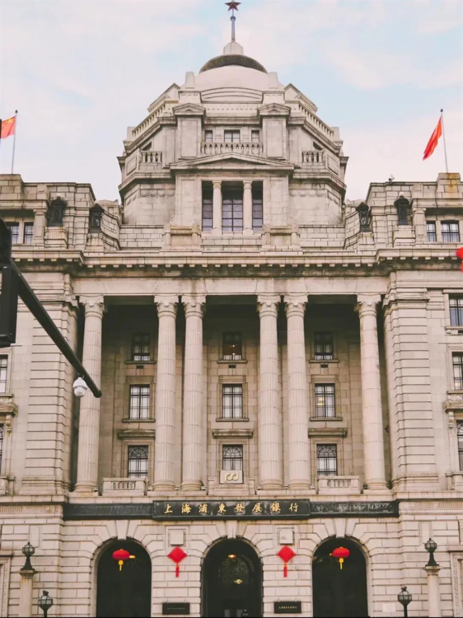 手把手教你走进外滩百年建筑,好多能免费逛