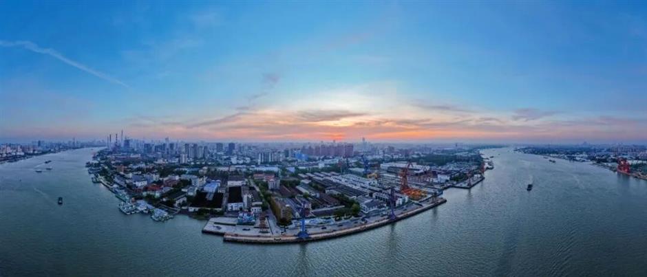 市区小岛惊现巨型猫咪!还坐拥1300米浦江岸线!