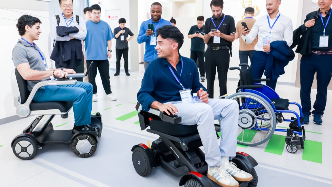 Minhang Attracts Athletes and Entrepreneurs