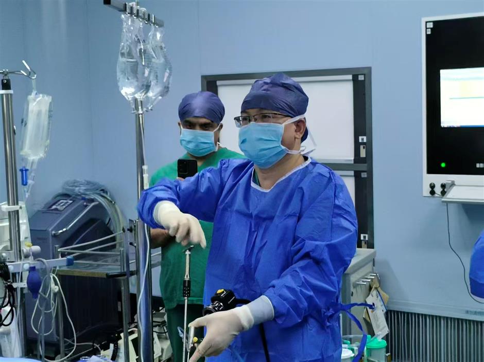 [China Tech] Locally Developed Spinal Surgery Technique Attracts Overseas Experts