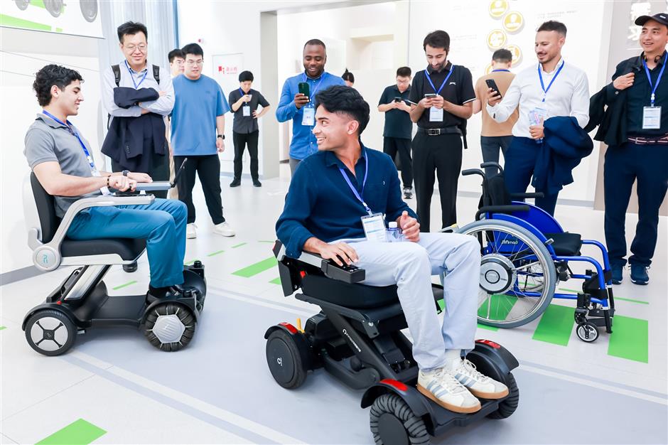 Minhang Attracts Athletes and Entrepreneurs