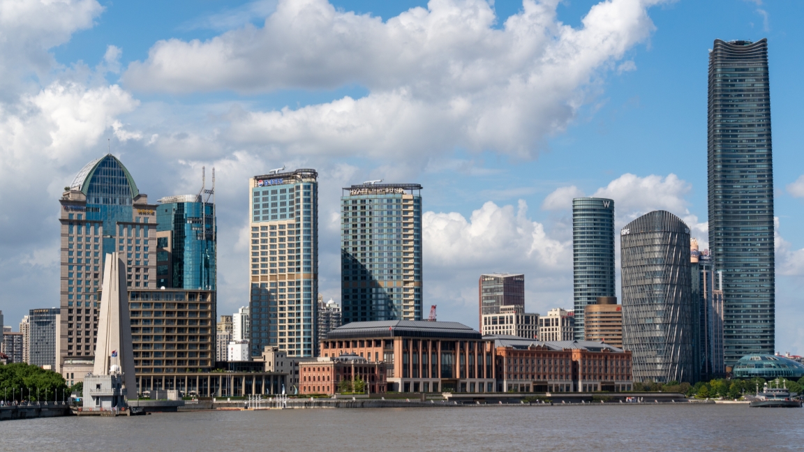 Shanghai Opens Global Service Hub to Support Enterprises Going Abroad