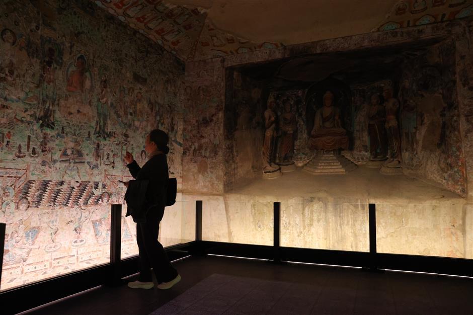 Dunhuang Art Returns to Shanghai with Fine Exhibits, Replica Grottoes