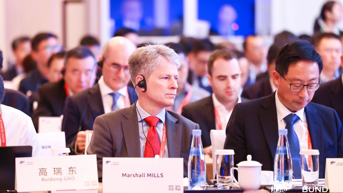 AI, Trade and Trust Define Global Finance Debate at Summit