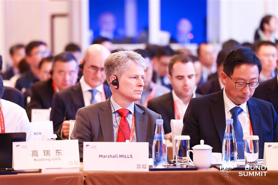 AI, Trade and Trust Define Global Finance Debate at Summit