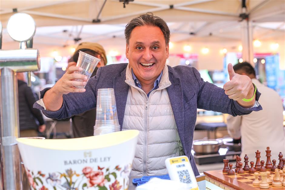 [See & Be Seen] Check Out the Belgian Beer Fest Happening NOW