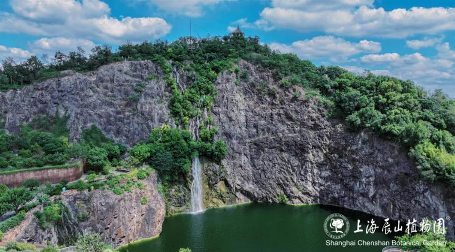 秋日限定:一半花海浪漫,一半园林诗意,再添登高寻韵