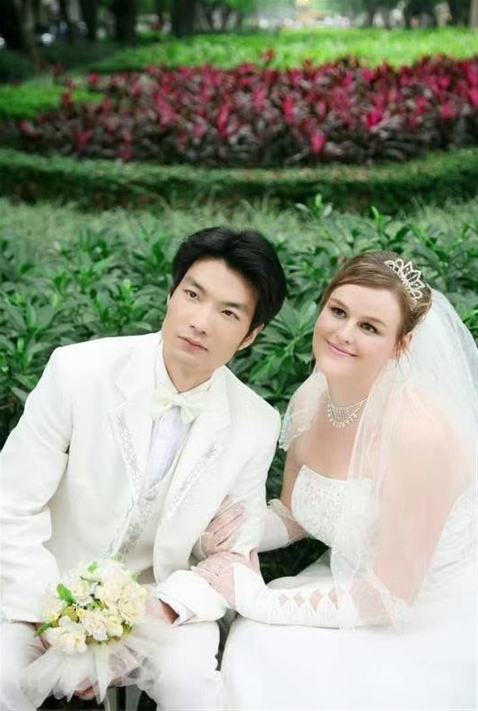 Love Against Odds: Chinese Villager, American PhD Wife Mark 20 Years