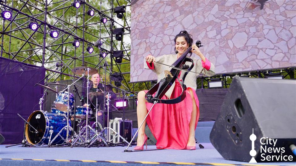 When Music Meets Fashion: Croatian Cellist Ana Rucner Performs in Shanghai