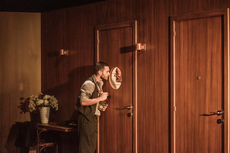 Belgium's Peeping Tom Debuts David Lynch-style Suspenseful Work