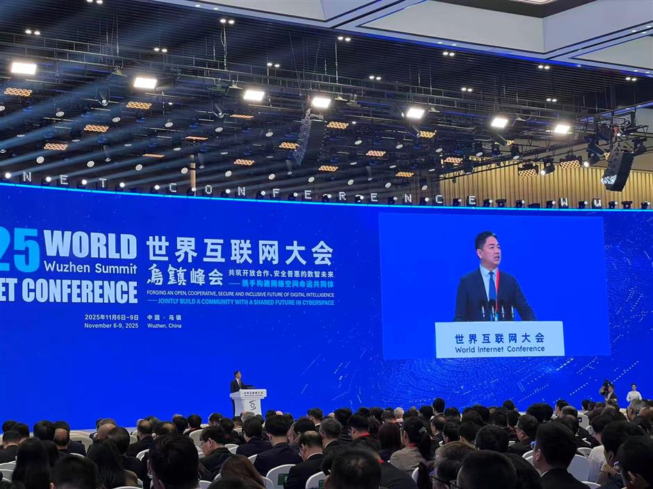 Tech Titans Share AI and Smart Logistics Vision at World Internet Conference