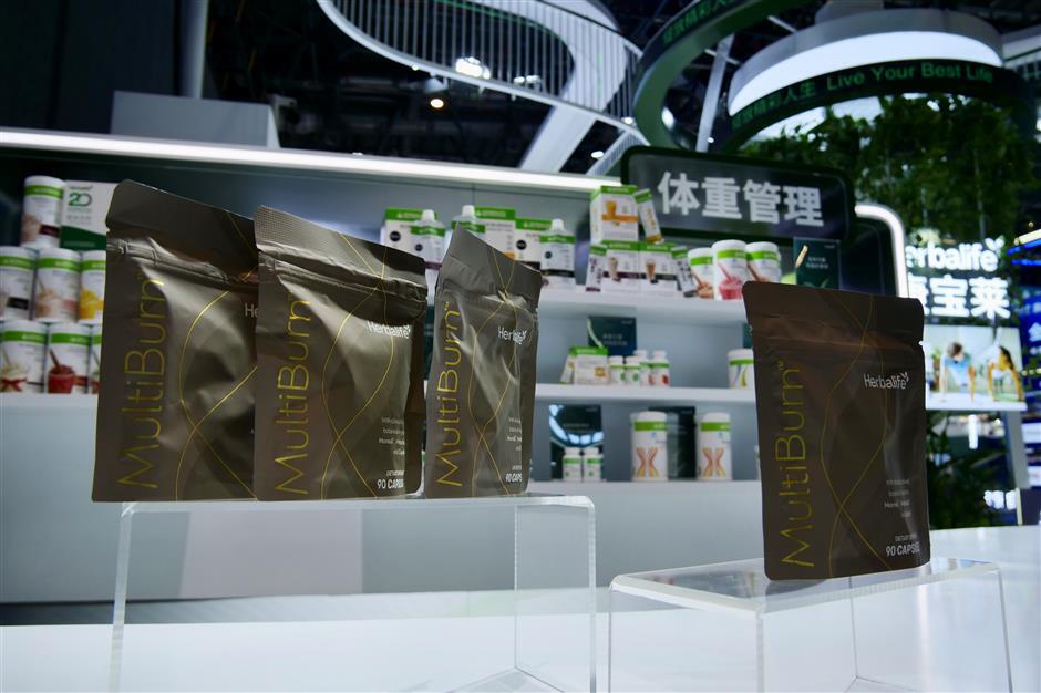 Can Hot Pot Season Be Weight-Gain Free? CIIE Shows How