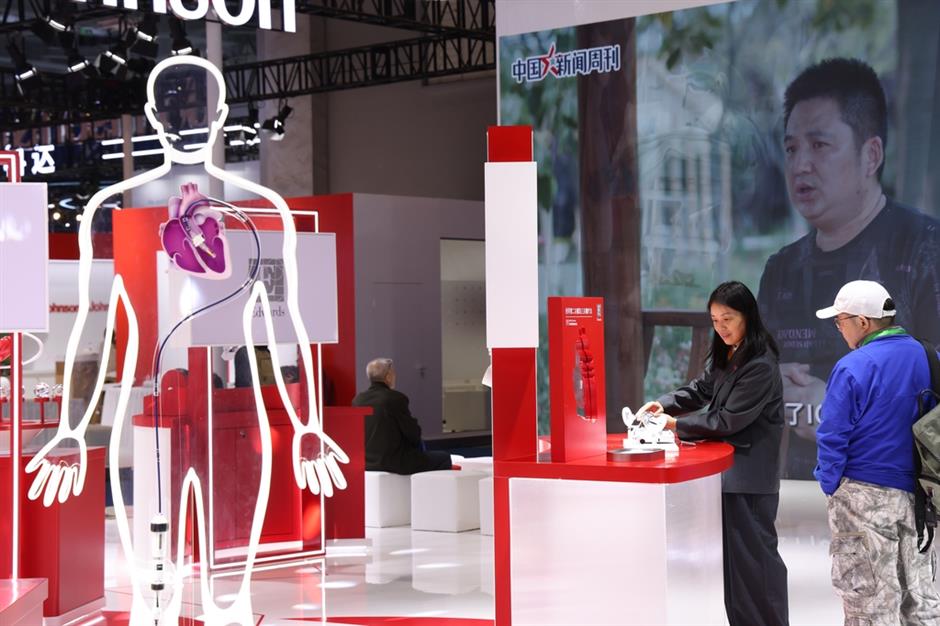 Generative AI Leads the Change in Medical Device Market