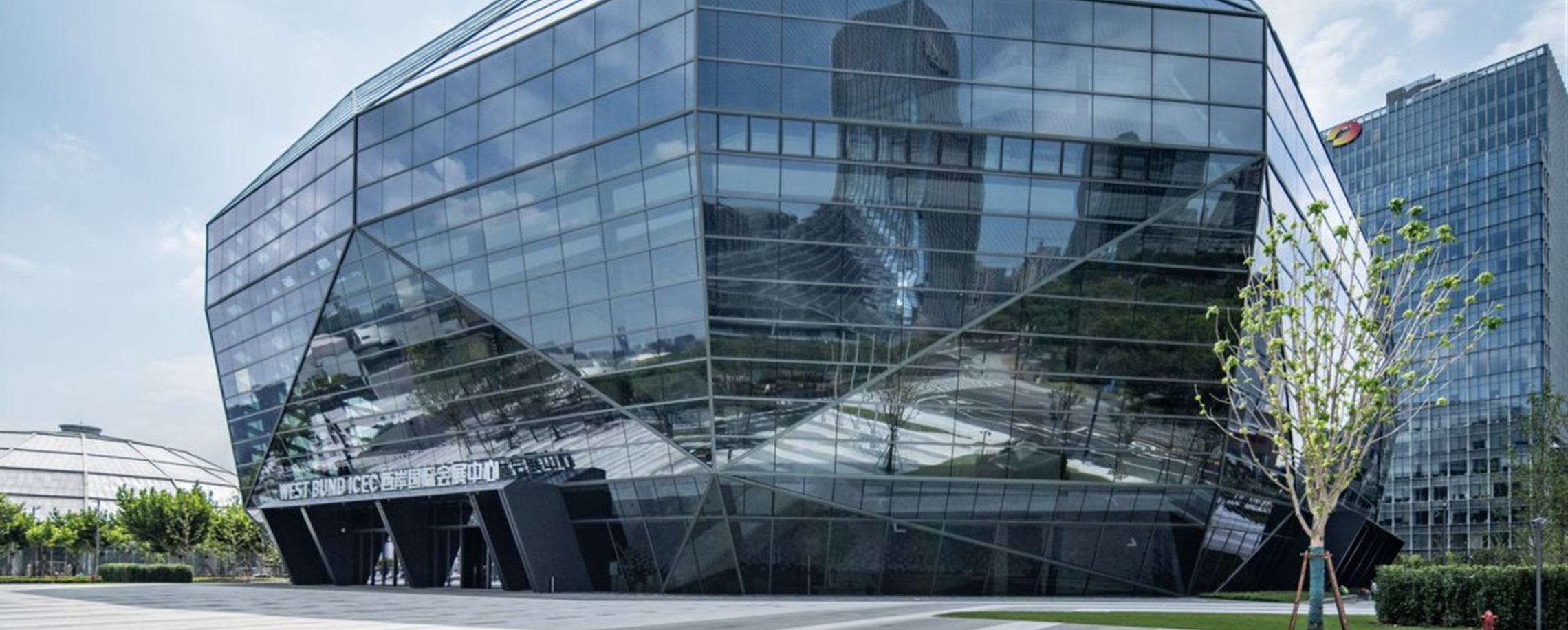 West Bund ICEC Shines As Newest Art and Design Expo Venue