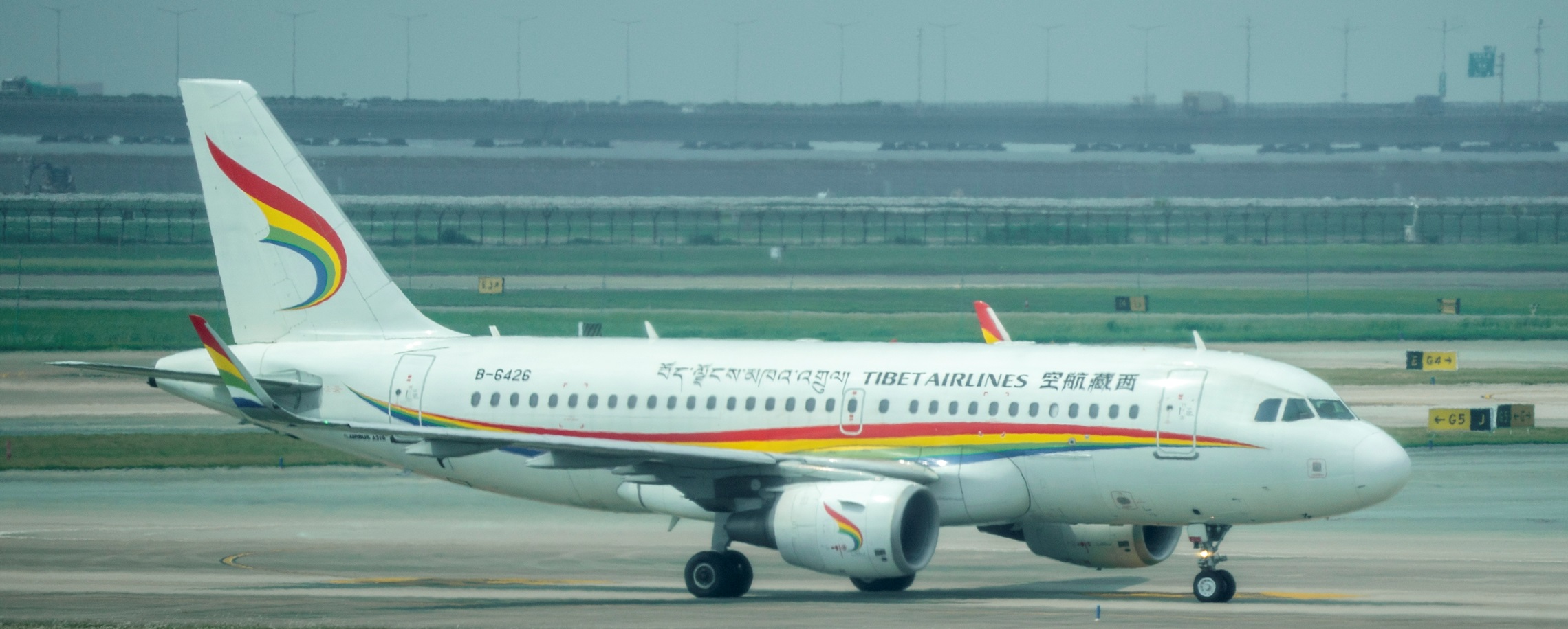 Pregnant Woman Over 35W Delays Flight After Refusing to Leave